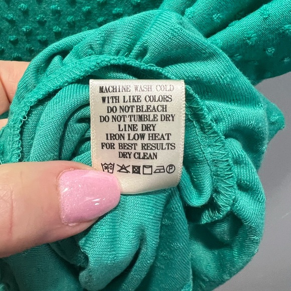 NWT New In|Green Tank Top|Size Small - Picture 3 of 6